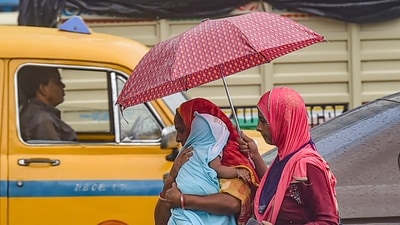 West Bengal recorded 506 fresh cases of the coronavirus disease on Monday. (PTI Photo)