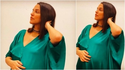 Neha Dhupia decided to go bare face and flaunted her healthy, glowing skin. (Instagram/@nehadhupia)