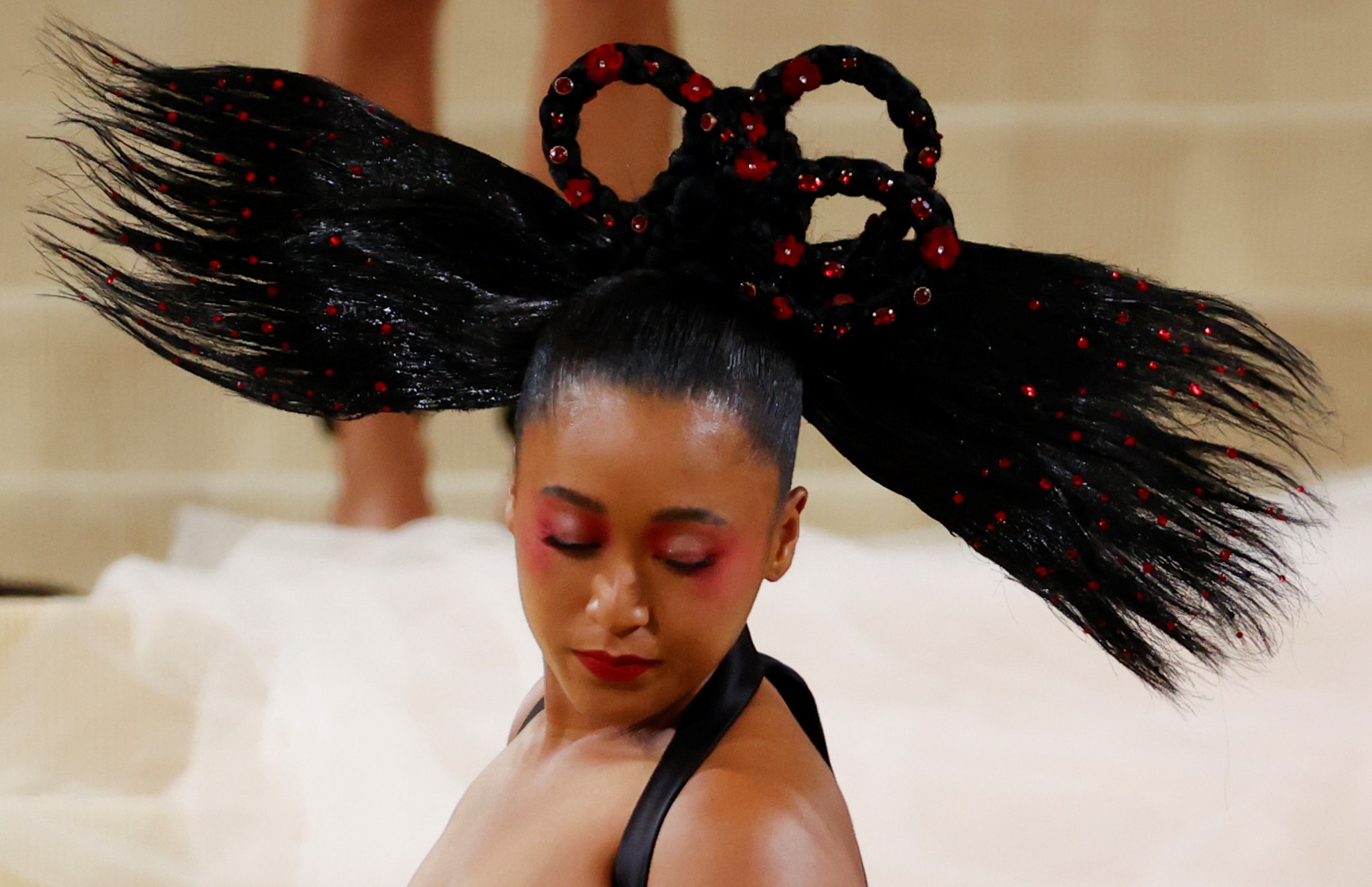 Naomi Osaka's Met Gala Vuitton Look Pays Homage to Her Roots