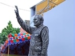 Prime Minister Narendra Modi's sculpture, made with scrap materials, will be installed in Bengaluru.&nbsp;