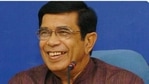 Veteran Congress leader and former Union Minister Oscar Fernandes died at a private hospital in Bengaluru on Monday afternoon. Veteran Congress leader and former Union Minister Oscar Fernandes died at a private hospital in Bengaluru on Monday afternoon.