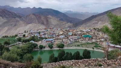 Nako, Lahaul Spiti: This small undiscovered hamlet is located along the India-China border. From snow-capped mountains to pristine lakes and lush green mountains, Nako village will surely leave you mesmerised. If you visit Nako during the winters then you can go skiing with your friends and family and during the summers you can go for a boat ride and visit ancient monasteries. (Instagram/@lifeinwidelens)