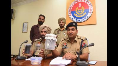 Additional deputy commissioner of police (ADCP-3) Sameer Verma addressing the media regarding the carjackers’ gang at Single Window in Ludhiana on Wednesday. (Gurpreet SIngh/HT)