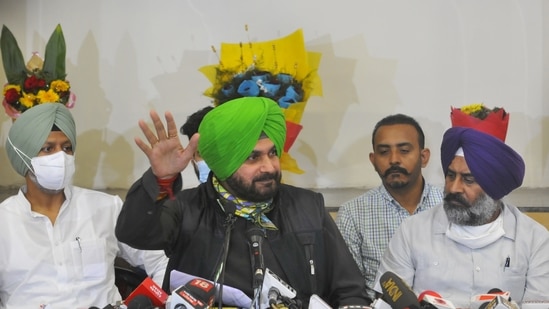 Navjot Singh Sidhu also hit out at the Sukhbir Singh Badal calling them “neeti nirmata” of Centre’s three farm laws (Photo by Keshav Singh/Hindustan Times) Navjot Singh Sidhu also hit out at the Sukhbir Singh Badal calling them “neeti nirmata” of Centre’s three farm laws (Photo by Keshav Singh/Hindustan Times)
