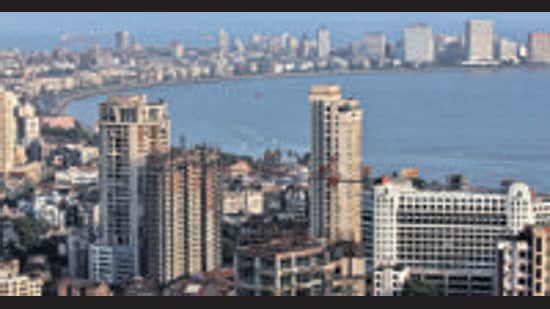 Data showed that Mumbai recorded 58,676 crimes under the Indian Penal Code (IPC) and special and local laws in 2020, down from the 60,823 offences in 2018 and up from the 57,073 recorded in 2018 (FILE) Data showed that Mumbai recorded 58,676 crimes under the Indian Penal Code (IPC) and special and local laws in 2020, down from the 60,823 offences in 2018 and up from the 57,073 recorded in 2018 (FILE)