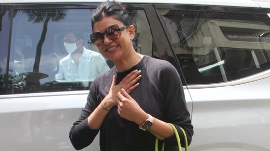 Sushmita Sen was snapped outside her residence in Bandra. She wore a dark-coloured full sleeve T-shirt paired with animal print leggings, sunglasses and flip-flops. She carried a lime-coloured handbag.