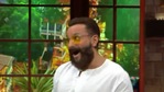 Saif Ali Khan in splits as Kapil Sharma jokes about his sunglasses. Saif Ali Khan in splits as Kapil Sharma jokes about his sunglasses. 