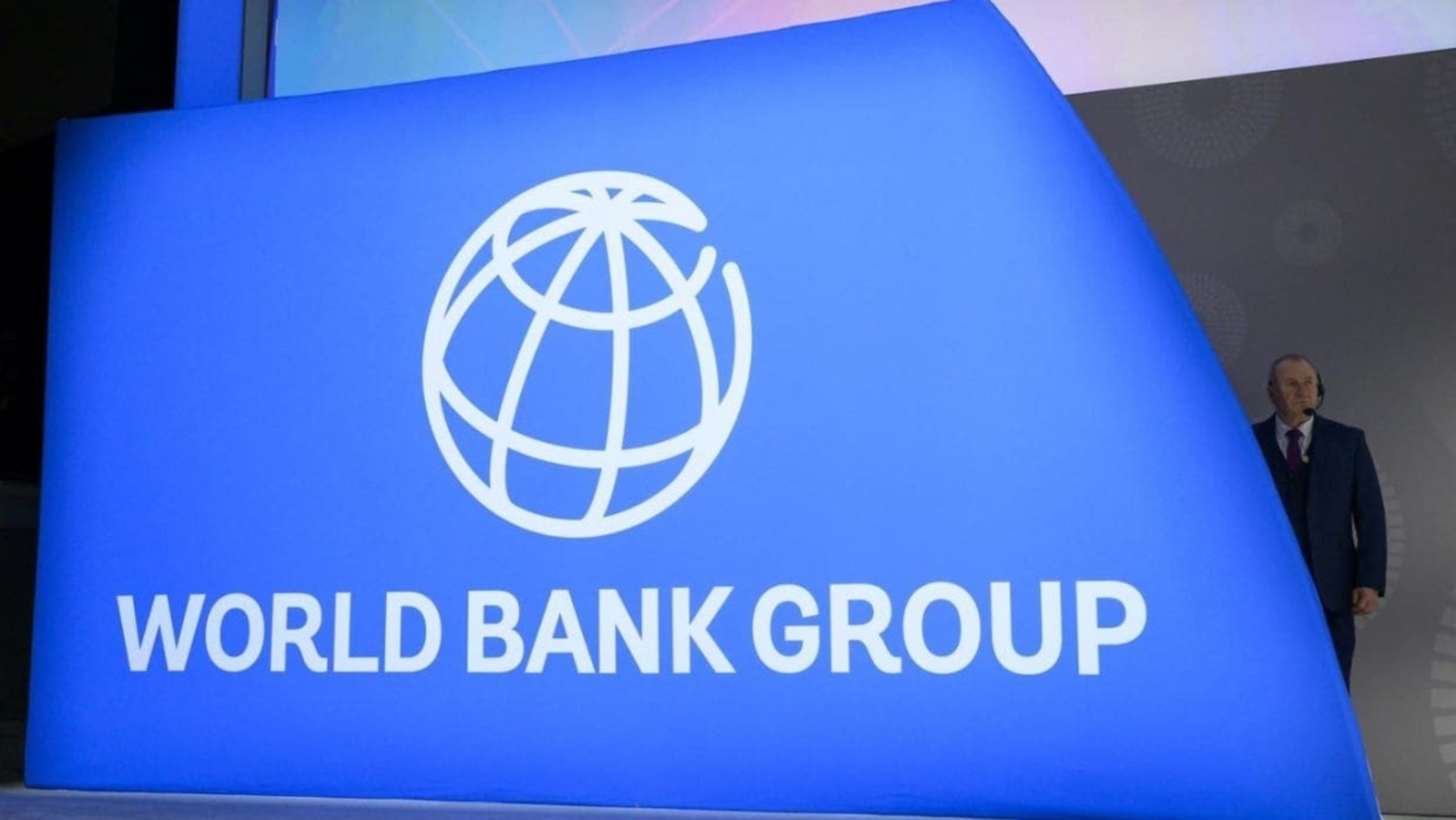 World Bank to discontinue 'Doing Business' reports after irregularities  found in data | World News - Hindustan Times