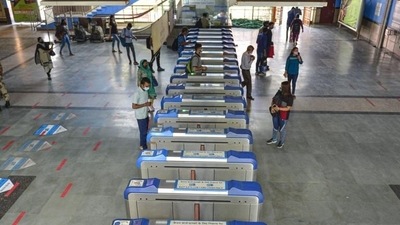 The DDMA is yet to decide on this matter as Delhi Metro continues operating at its full seating capacity with no standing travel to avoid overcrowding. (PTI file photo) The DDMA is yet to decide on this matter as Delhi Metro continues operating at its full seating capacity with no standing travel to avoid overcrowding. (PTI file photo)