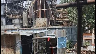 Indian Oil Corporation Limited (IOCL) refinery at Barauni in Bihar’s Begusarai district (HT FILE) Indian Oil Corporation Limited (IOCL) refinery at Barauni in Bihar’s Begusarai district (HT FILE)