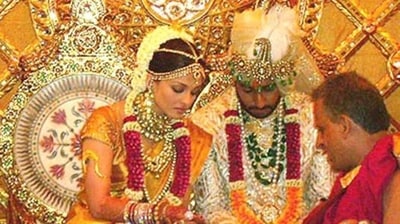 Abhishek Bachchan and Aishwarya Rai got married in 2007. Abhishek Bachchan and Aishwarya Rai got married in 2007.