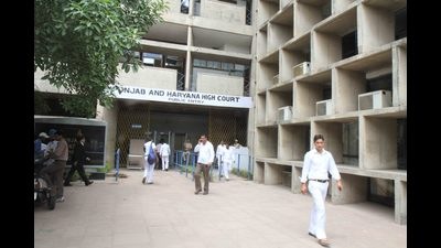 In their fresh plea, the HMT employees had sought directions from the high court, restraining the authorities from evicting them from the company quarters and from charging licence fee, electricity and water charges over and above the amount as agreed under the quarter allotment letters. (HT file)