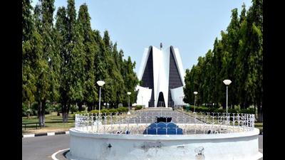 Punjabi University vicechancellor Arvind admitted to financial challenges, but said academic activities still continued. (HT Photo) Punjabi University vicechancellor Arvind admitted to financial challenges, but said academic activities still continued. (HT Photo)