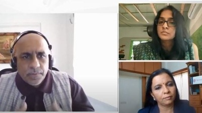 Leslie D'Monte (Tech Editor, Mint) in coversation with Ashwini Asokan (top right)- Co founder and CEO of Mad Street Den and Dr Geetha Manjunath (bottom right)- Founder and CEO of Niramai (Screengrab)