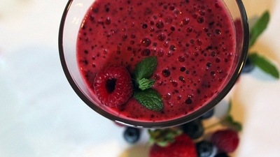 Give a herbal twist to your favourite fruit smoothie and get relief from period pain (Pixabay) Give a herbal twist to your favourite fruit smoothie and get relief from period pain (Pixabay)