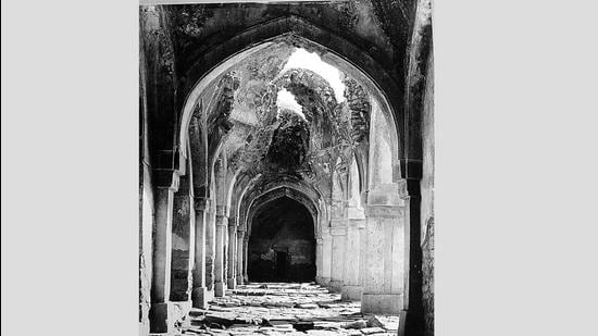 A photo of Delhi’s Begumpur Masjid from 1988, shared by Archaeological Survey of India. (Sourced)
