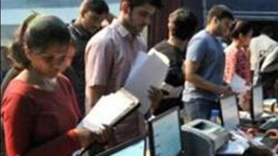After the completion of three regular rounds of the FYJC or Class 11 admissions, 69,778 seats are vacant in the Pune and Pimpri-Chinchwad region (HT FILE PHOTO)