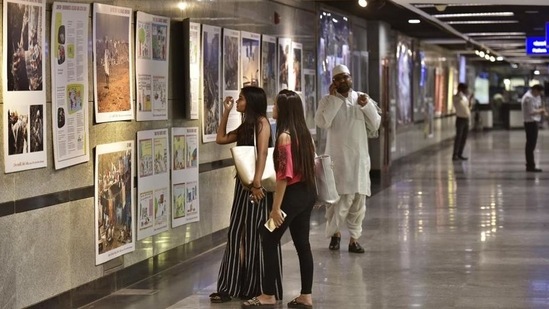 Fair organisers will have to stagger the operational hours of the exhibition so that there is an organised gathering, according to DDMA order. (HT Photo)