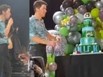 Priyanka Chopra surprise Nick Jonas at a Jonas Brothers concert. Priyanka Chopra surprise Nick Jonas at a Jonas Brothers concert.