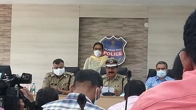 Jajjeri Sammakka alias Sharada (45), who surrendered, is the widow of Haribhushan alias Yapa Narayana, former central committee member of the Maoist party (HT Photo) Jajjeri Sammakka alias Sharada (45), who surrendered, is the widow of Haribhushan alias Yapa Narayana, former central committee member of the Maoist party (HT Photo)