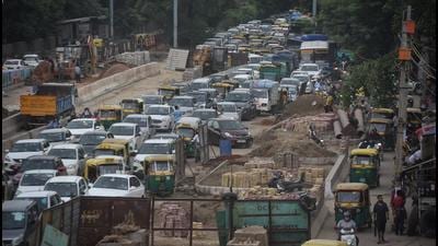 Traffic congestion at Ashram Chowk due to the ongoing construction work. (Sanchit Khanna/ HT Photo) Traffic congestion at Ashram Chowk due to the ongoing construction work. (Sanchit Khanna/ HT Photo)