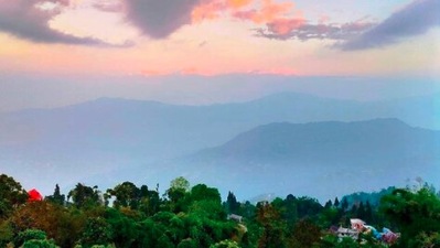 Lolegaon: Situated 120 km from Siliguri, this village has a lot to offer in terms of natural beauty. From snow-capped mountains to enthralling sights, this place has a lot in store for nature lovers. (Instagram/@krittika_d_traveller)