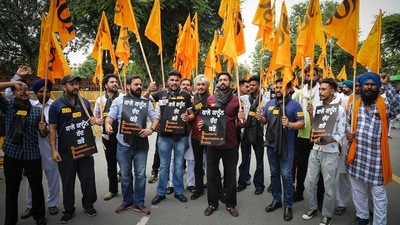 The protesting farmers have been demanding the repeal of the laws which they feel will do away with the MSP system, leaving them at the mercy of big corporations. (HT Photo/Sanchit Khanna)