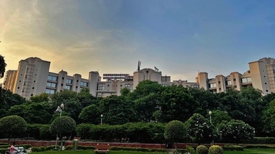 Jasola District Park in south Delhi is only public garden in the city that exhibits the most panoramic view of a hospital. (Mayank Austen Soofi) Jasola District Park in south Delhi is only public garden in the city that exhibits the most panoramic view of a hospital. (Mayank Austen Soofi)