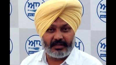 Health services in rural Punjab have come to standstill: AAP