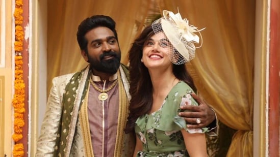 Annabelle Sethupathi movie review: Taapsee Pannu and Vijay Sethupathi play a couple in the movie.