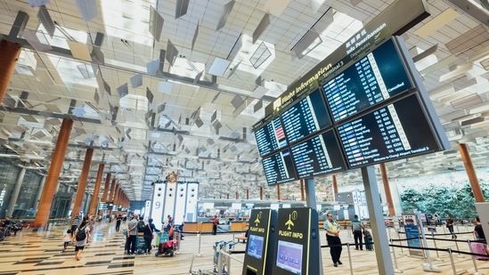The tourism industry welcomed the Central government's move of considering to resume issuing tourist visas as the Covid-19 cases have declined.(Unsplash) The tourism industry welcomed the Central government's move of considering to resume issuing tourist visas as the Covid-19 cases have declined.(Unsplash)