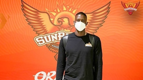 IPL 2021: Holder, Sherfane Rutherford reach UAE to join SRH IPL 2021: Holder, Sherfane Rutherford reach UAE to join SRH