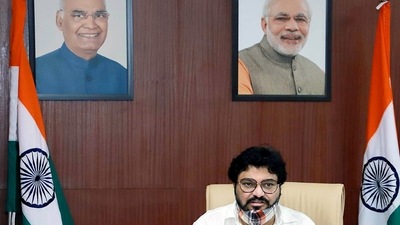 Former Union minister Babul Supriyo joins Trinamool Congress. (ANI Photo) Former Union minister Babul Supriyo joins Trinamool Congress. (ANI Photo)
