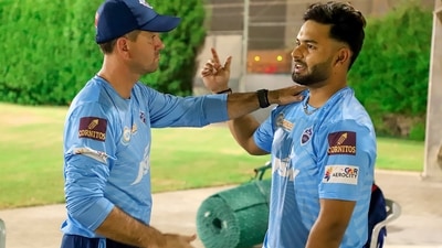 Delhi Capitals captain Rishabh Pant with coach Ricky Ponting. (Delhi Capitals)
