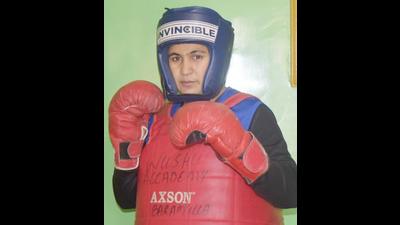At her maiden global outing in 2017, Jabeena Akhtar won a bronze for the country at the International Wushu Championship in Armenia. (HT Photo) At her maiden global outing in 2017, Jabeena Akhtar won a bronze for the country at the International Wushu Championship in Armenia. (HT Photo)