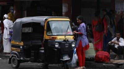 The recent two incidents of kidnap-rape of minor by autorickshaw drivers in Pune have exposed the security measures in place at public areas. (HT PHOTO)