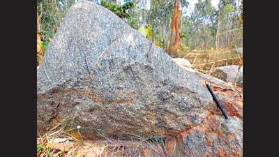 The site at Champua where Mazumder and Chaudhuri found the rock that contained the zircon crystals.