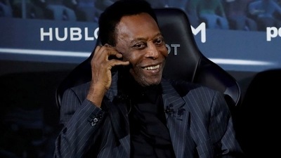 Brazilian soccer legend Pele (REUTERS)