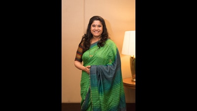 Renuka Shahane, who returns to TV as a crime show host, calls anchoring her comfort zone (Photo by Sarang Gupta/Hindustan Times) (Hindustan Times) Renuka Shahane, who returns to TV as a crime show host, calls anchoring her comfort zone (Photo by Sarang Gupta/Hindustan Times) (Hindustan Times)