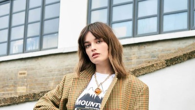 Emma Mackey plays Maeve Wiley on Sex Education.
