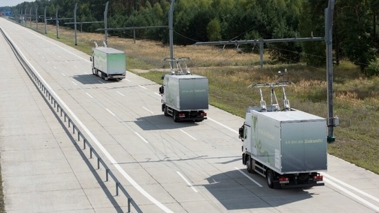 Representational Image of an electric highway; Germany had launched its first electric highway two years ago, that lets its highway trucks recharge on the motorway while driving.&nbsp;(Siemens)