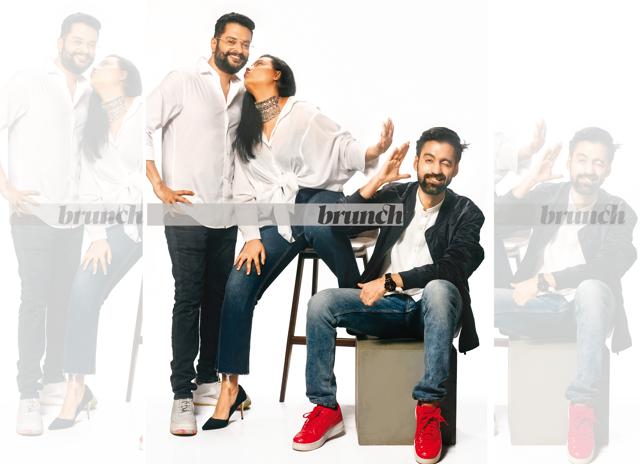 Aniruddha, Janice and Anirudh all agree that the no video aspect of Clubhouse takes away filters that may hold someone back, allowing them to be more authentic and candid, including celebrities; On Aniruddha: Shirt, H&M; jeans, Jack & Jones; shoes, Nike; On Janice: Jeans and white shirt, her own; jewellery, Janpath Online; On Anirudh: Shirt, Levi’s; denim, U.S. Polo ASSN; jacket, Zara; watch, Fossil; sneakers, Nike Air Force 1 (Subi Samuel) Aniruddha, Janice and Anirudh all agree that the no video aspect of Clubhouse takes away filters that may hold someone back, allowing them to be more authentic and candid, including celebrities; On Aniruddha: Shirt, H&M; jeans, Jack & Jones; shoes, Nike; On Janice: Jeans and white shirt, her own; jewellery, Janpath Online; On Anirudh: Shirt, Levi’s; denim, U.S. Polo ASSN; jacket, Zara; watch, Fossil; sneakers, Nike Air Force 1 (Subi Samuel)