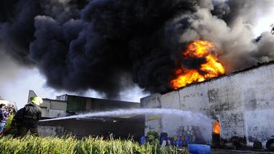 Even in February this year, 600 notices were slapped on violators, with an ultimatum of 15 days, but six months later, no violating structure has been sealed. (HT File Photo) Even in February this year, 600 notices were slapped on violators, with an ultimatum of 15 days, but six months later, no violating structure has been sealed. (HT File Photo)