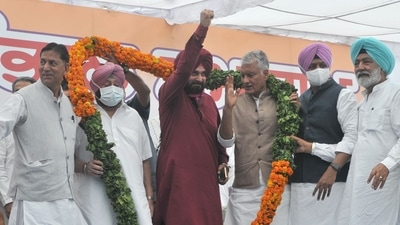 Amarinder Singh said after resigning “let them make anyone (the next CM) whom they trust”. (File Photo) Amarinder Singh said after resigning “let them make anyone (the next CM) whom they trust”. (File Photo)