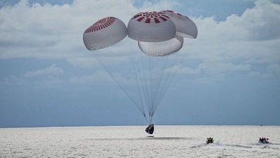The quartet of newly minted citizen astronauts comprising the SpaceX Inspiration4 mission safely splashes down in SpaceX's Crew Dragon capsule off the coast of Kennedy Space Center, Florida, USA (SpaceX/Handout via REUTERS)