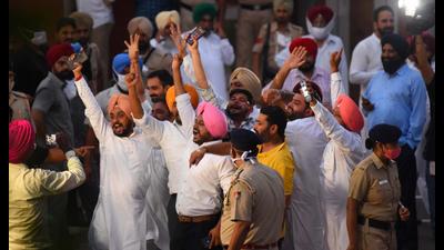Friends, relatives throng Channi’s residence in Kharar