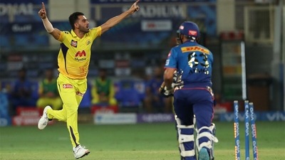 Deepak Chahar removed MI openers dismissing Quinton de Kock and Anmolpreet Singh after both seemed to have gotten starts.&nbsp; (IPL/Twitter)