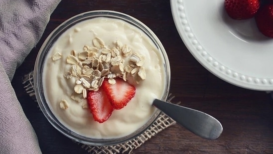 Yogurt: Rich in probiotics, yogurt may boost digestive health by reducing symptoms of bloating, diarrhea or constipation.(Pixabay)