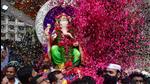 On Sunday, the lowest noise levels during Ganesh Chaturthi in Mumbai were recorded near Atria Mall in Worli, at 76dB. (HT) On Sunday, the lowest noise levels during Ganesh Chaturthi in Mumbai were recorded near Atria Mall in Worli, at 76dB. (HT)