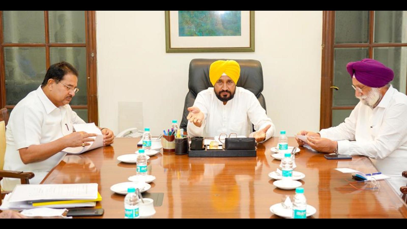 At first cabinet meet, Punjab CM Channi bats for pro-poor initiatives -  Hindustan Times